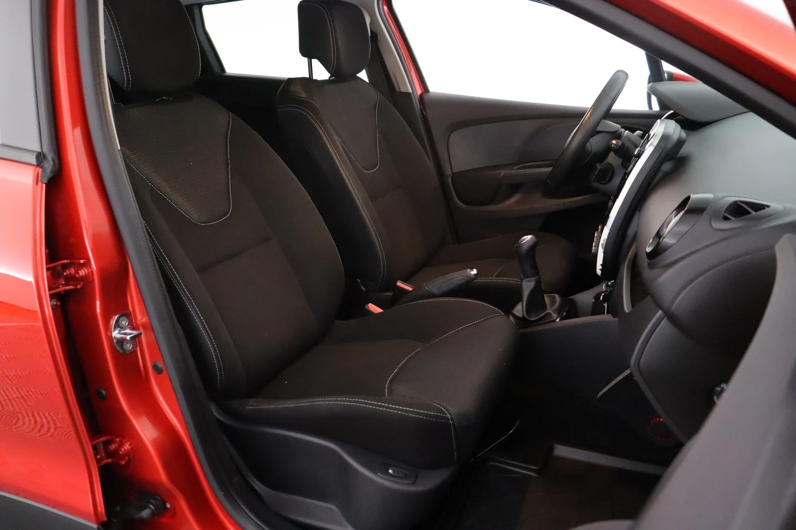 Car Image - 55LNQP4uxTmQdMOVLkubxP