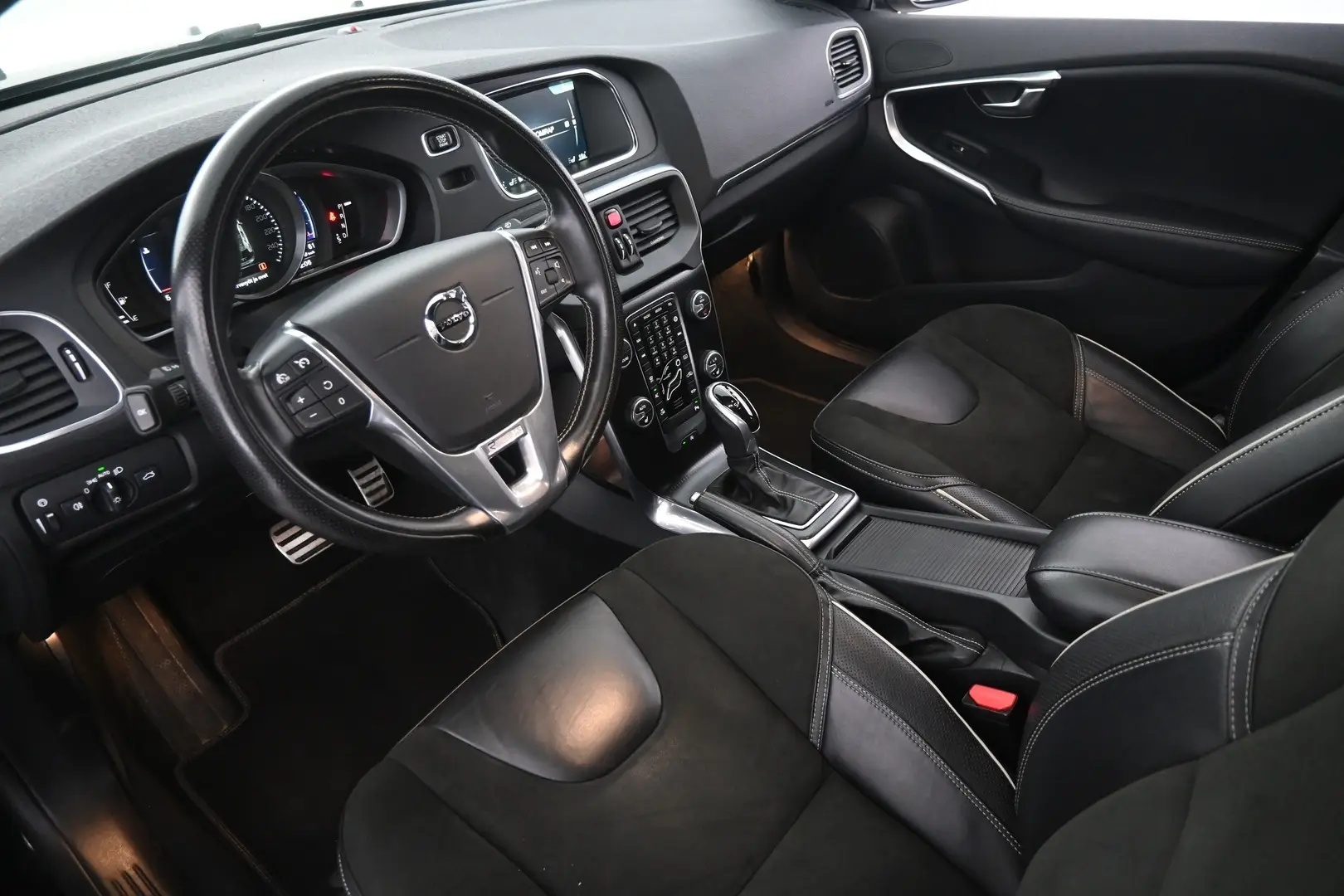 Car Image - 2soSBejxAveWkQNW9sFY9j