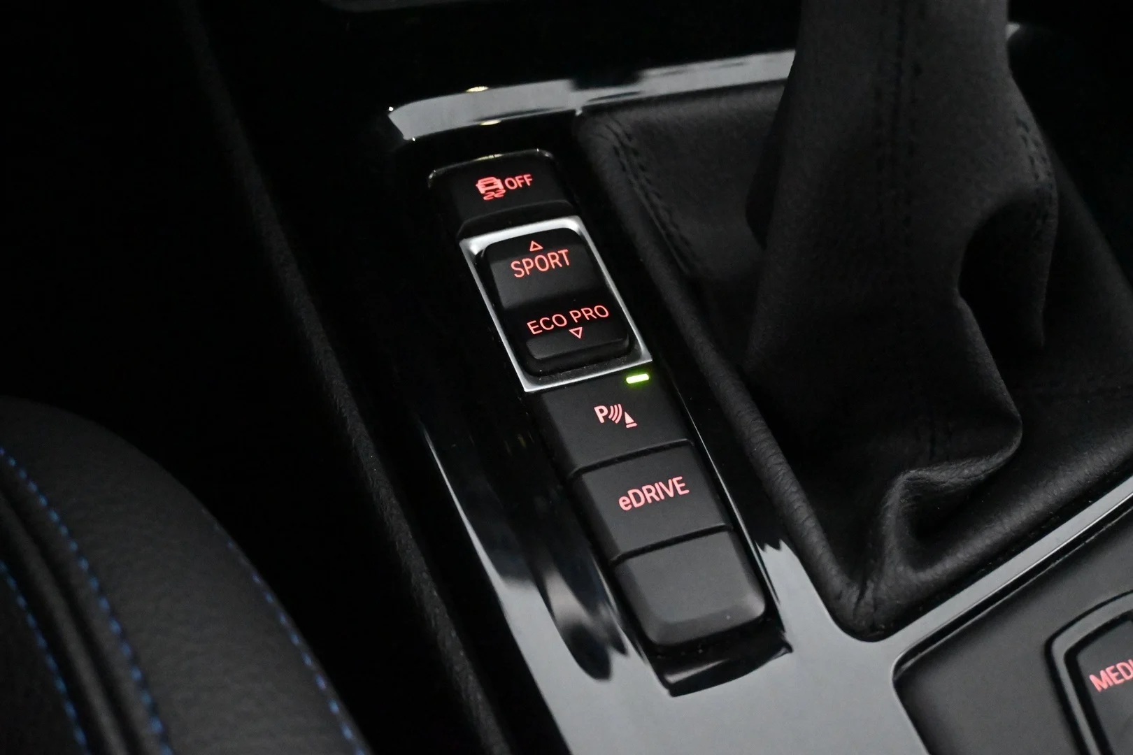 Car Image - 6Kcknw8F3VYQSA9KDDWU1Q