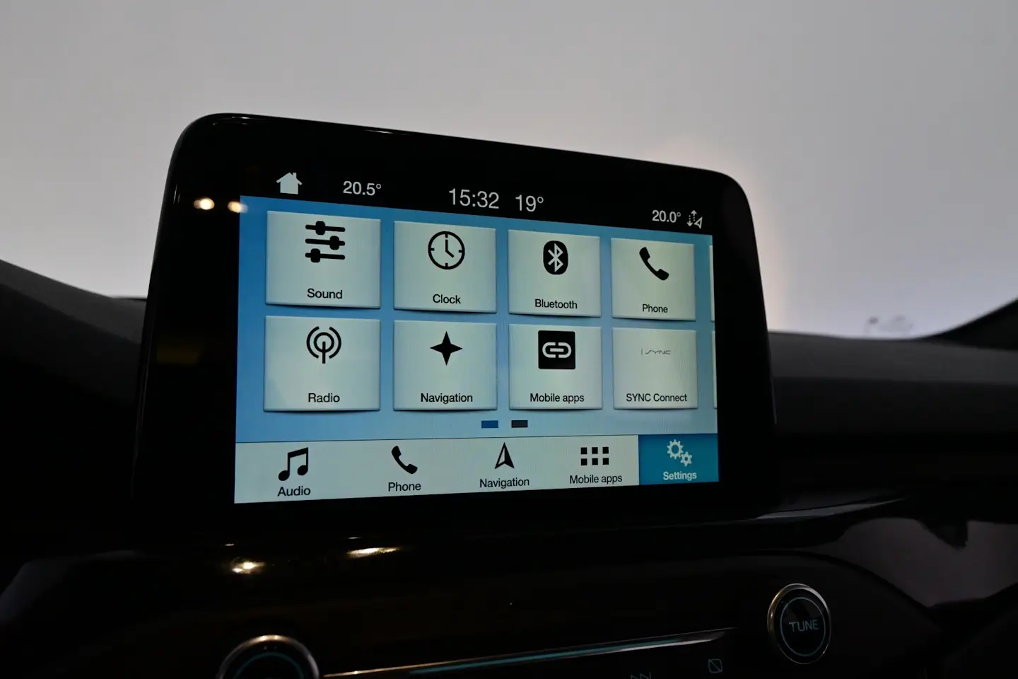 Car Image - 2IfIeLH57HYsUPy22DMomB