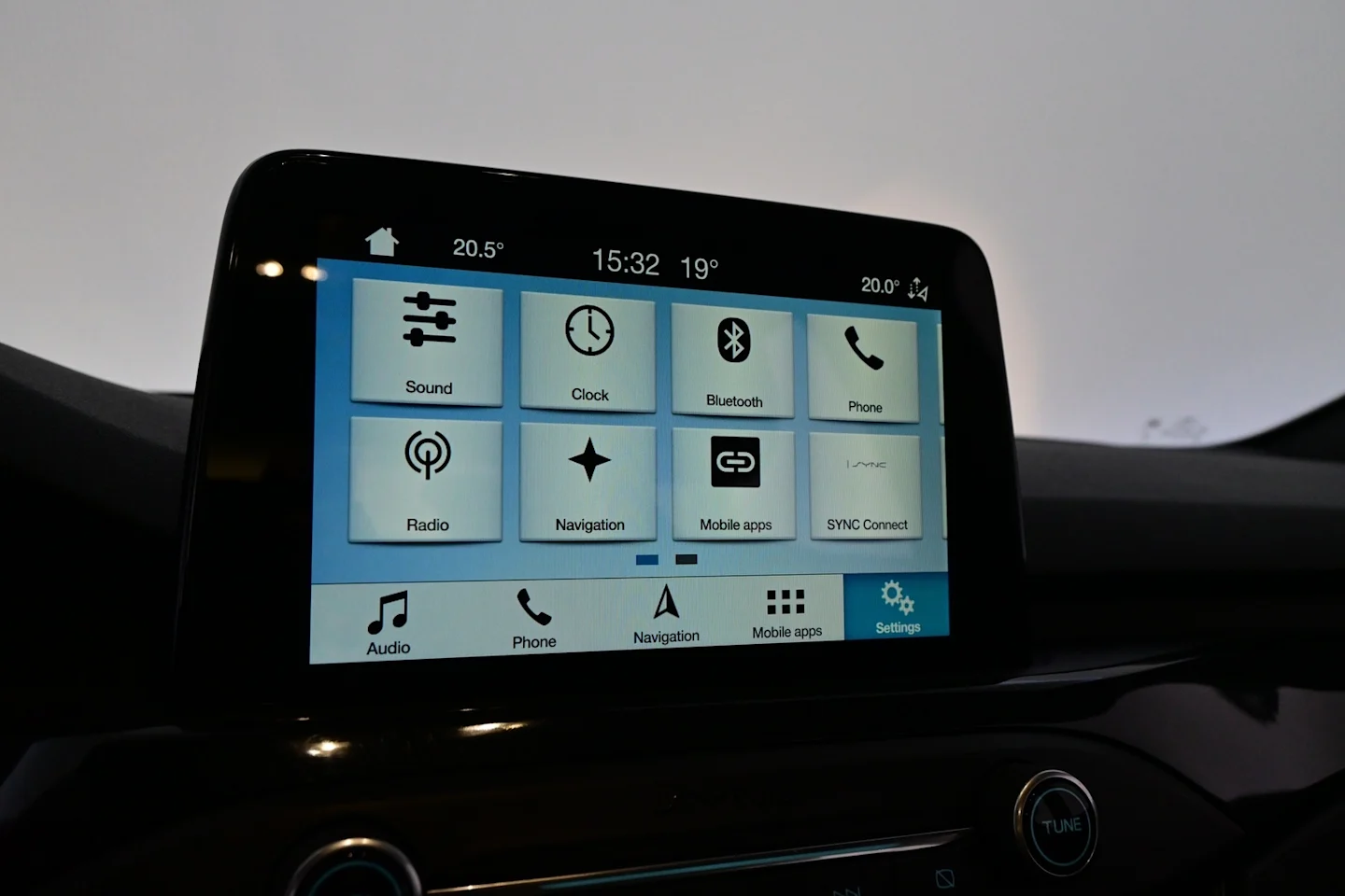 Car Image - 2IfIeLH57HYsUPy22DMomB