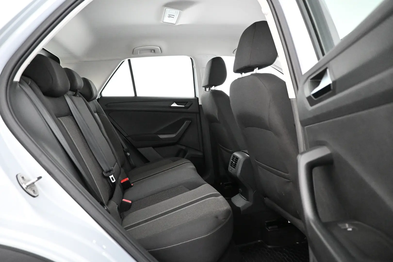 Car Image - 6bqaEdko1Juxq4OrAf8Zr1