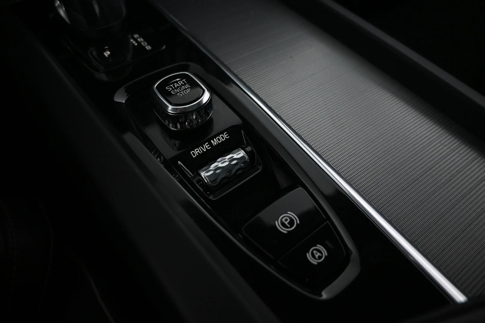 Car Image - 3KbMuCryttikKGzhCBZb6A