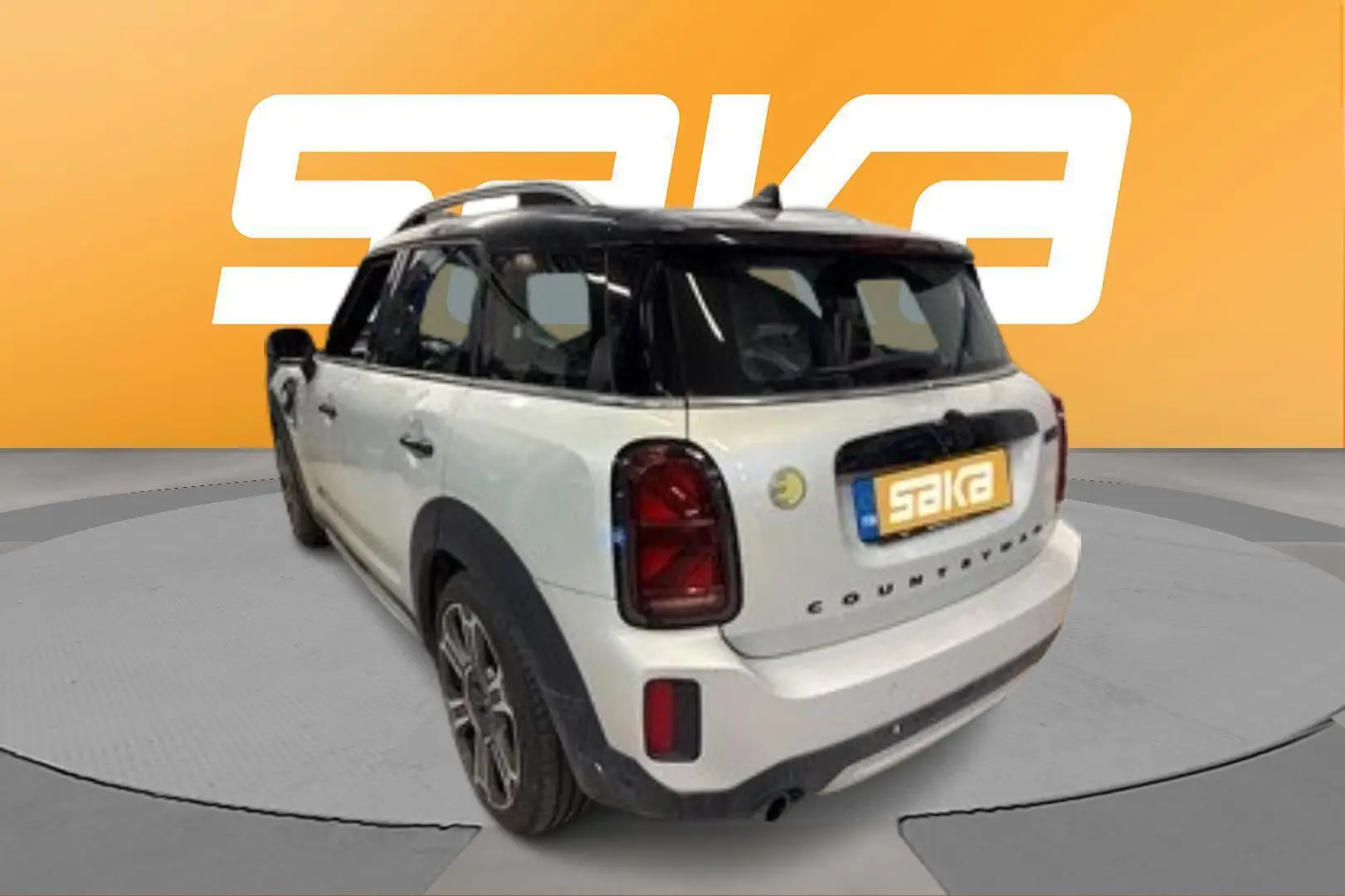 Car Image - btQzYezfFfXJMhv7Ir74r