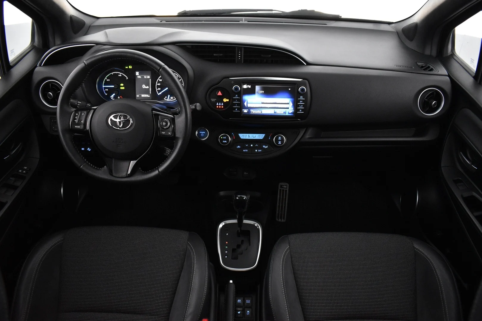 Car Image - 6AUnB3GlTlxyVLmGLVh8xx