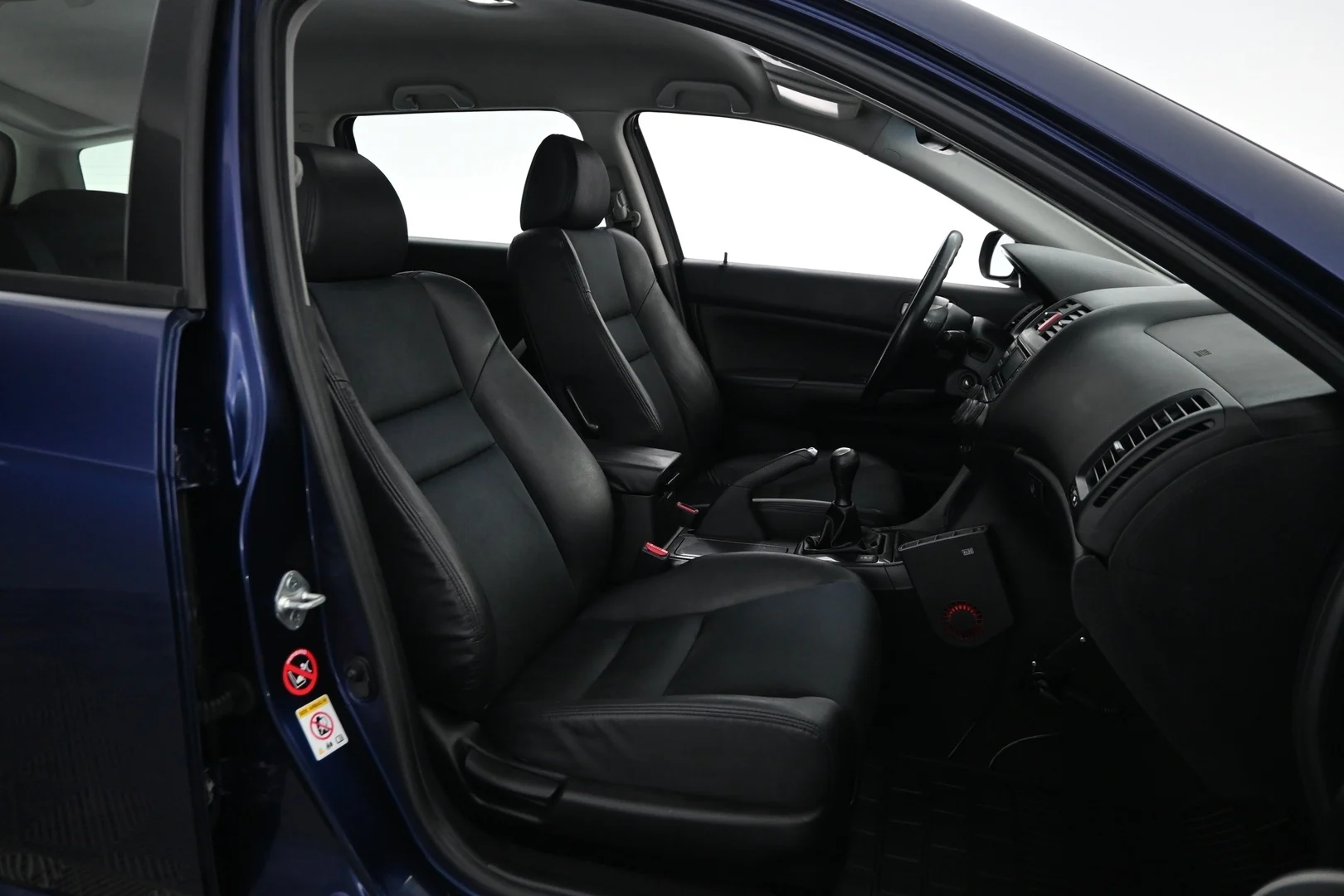 Car Image - 24c8sv75zJDgrGR82ZxrRT