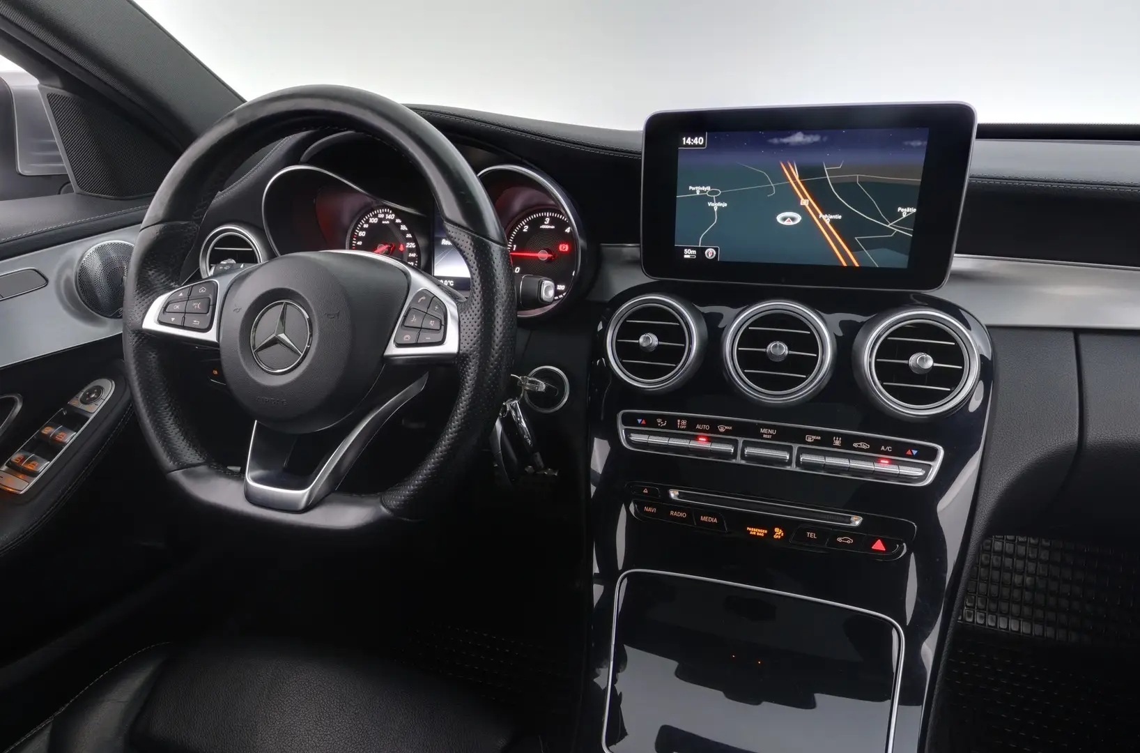 Car Image - 7dHGid6Zq1DvDHPy2uqlW5