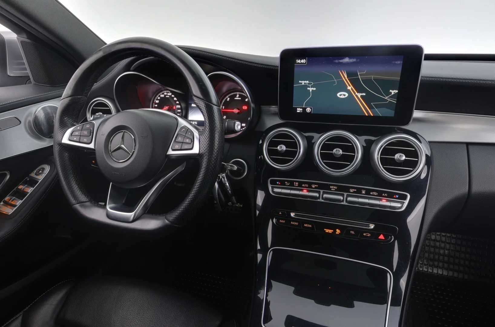 Car Image - 7dHGid6Zq1DvDHPy2uqlW5