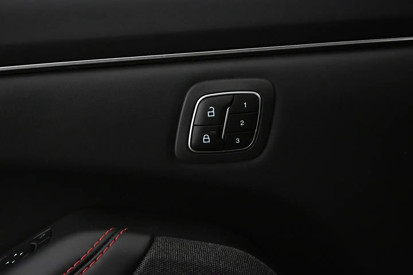 Car Image - RpcZvjHPOCGX7yEc4QZ0y