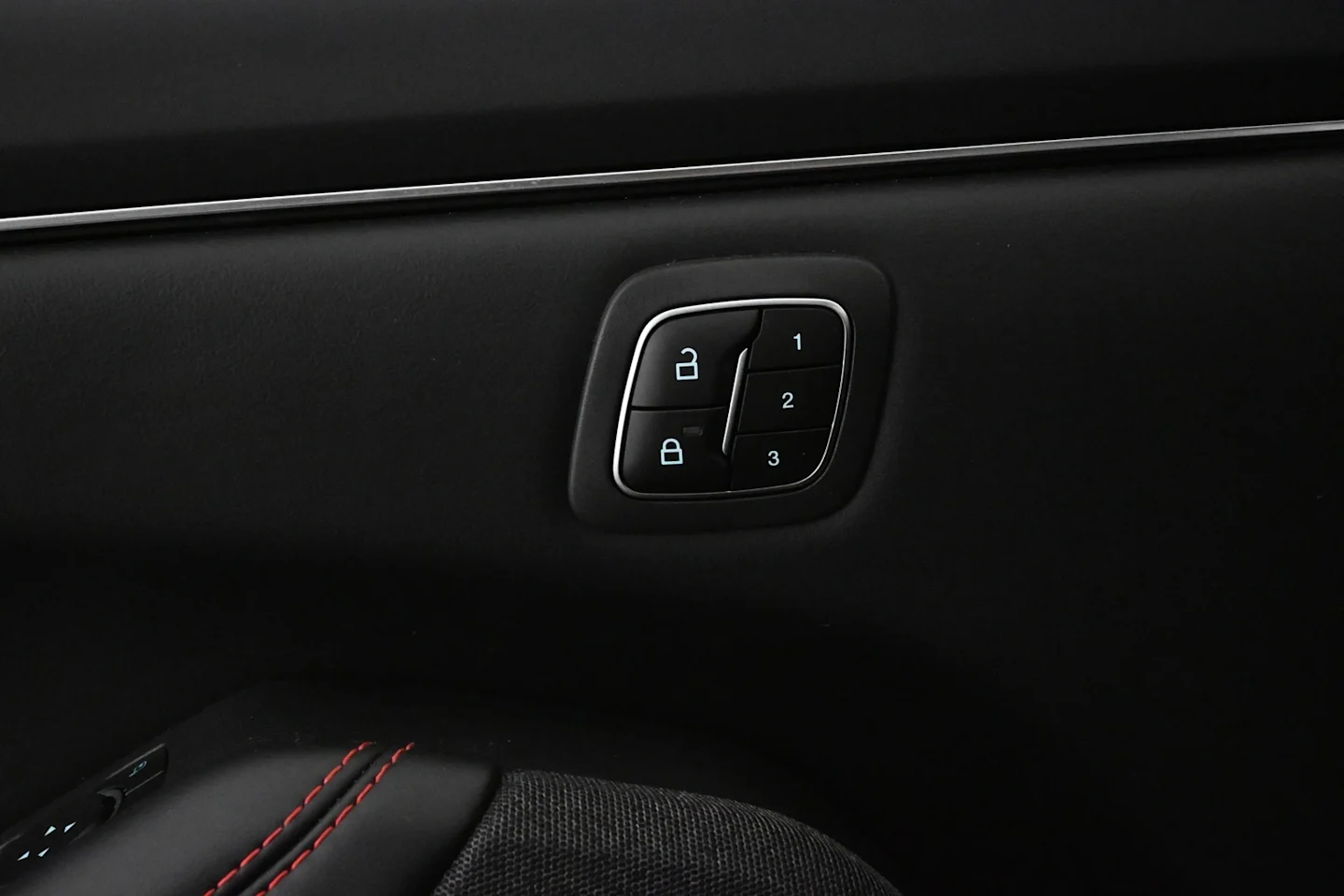 Car Image - RpcZvjHPOCGX7yEc4QZ0y