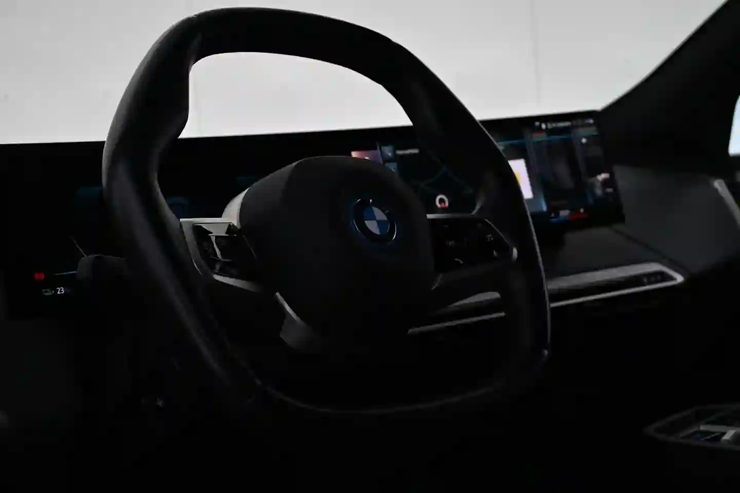 Car Image - 6KGvjyUJIPwCg8erPRx2hh