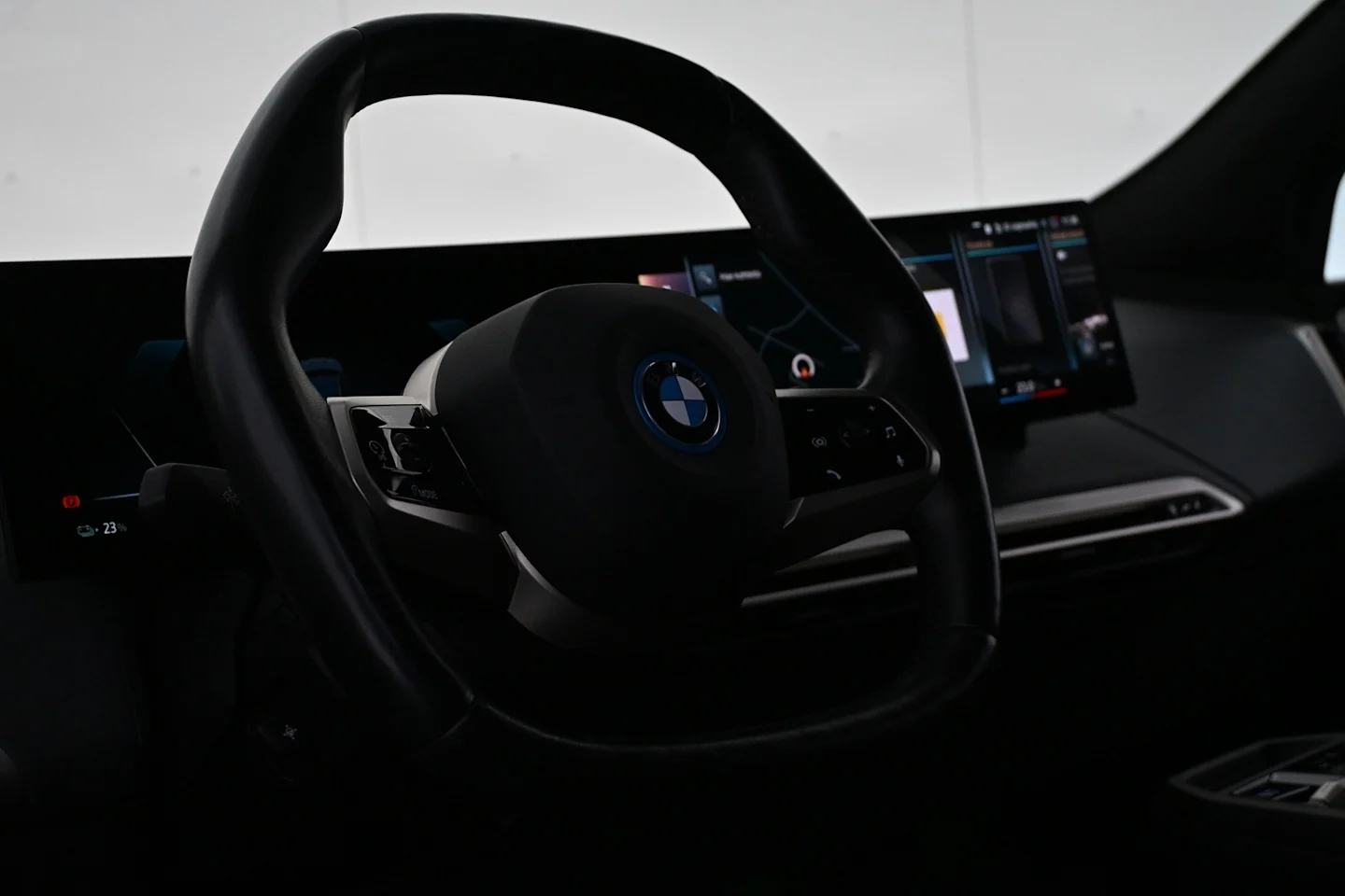 Car Image - 6KGvjyUJIPwCg8erPRx2hh