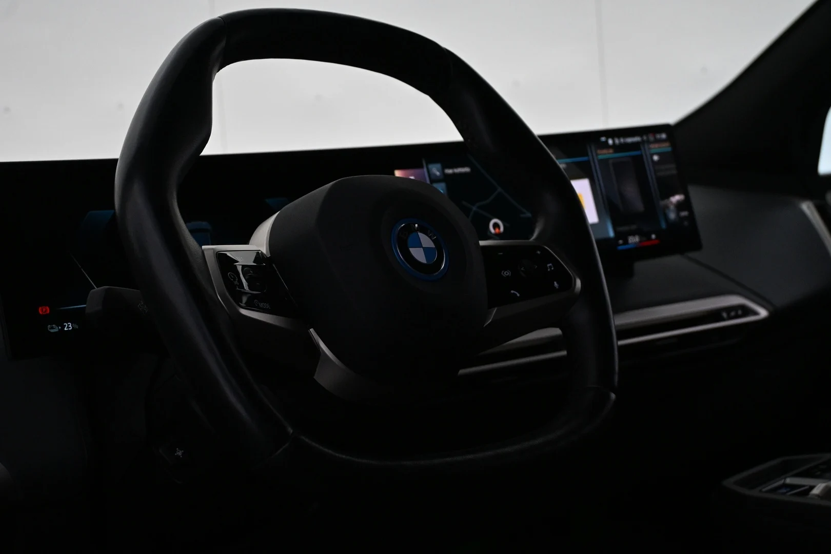 Car Image - 6KGvjyUJIPwCg8erPRx2hh
