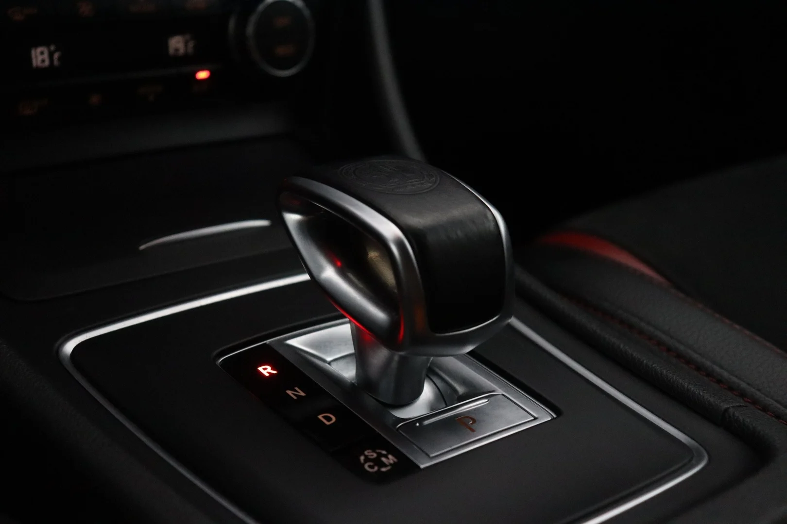 Car Image - 6DMiVvMb9lv0PW4TwoIdtj