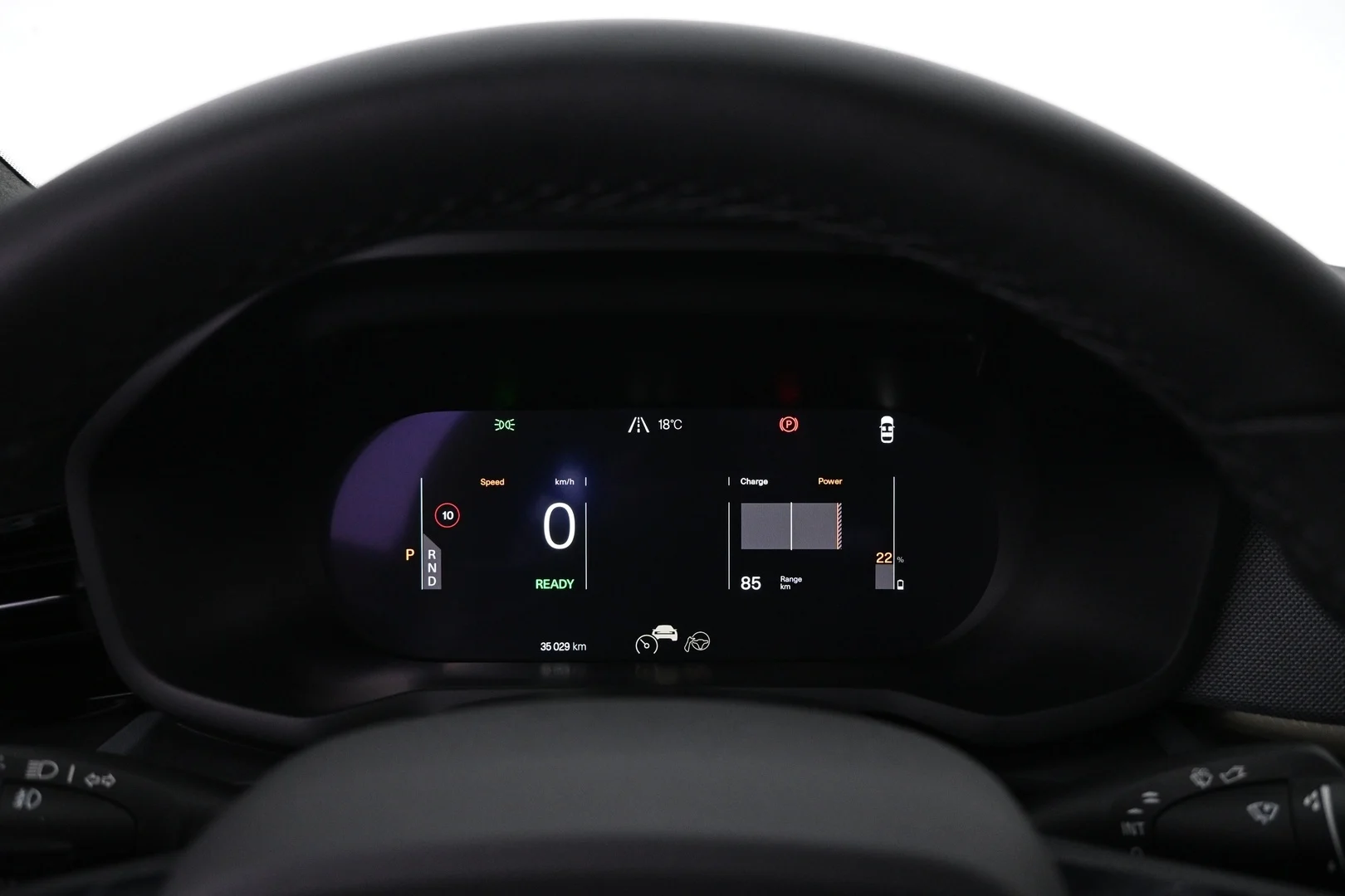 Car Image - 3VicwlOE23irC8mPbkn5H5