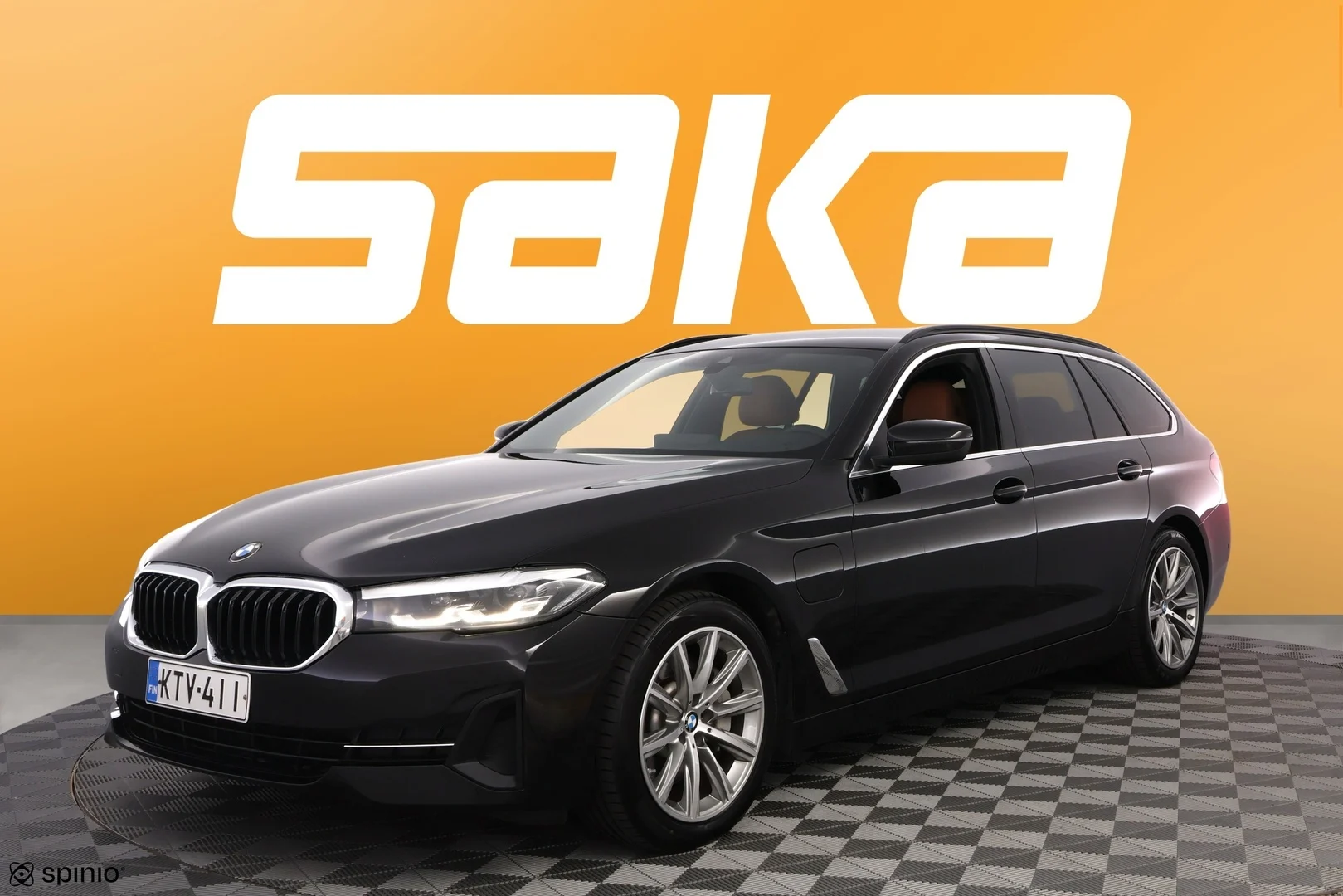 Car Image - 4GJHEKJGbCQ1b1amxKUX1y