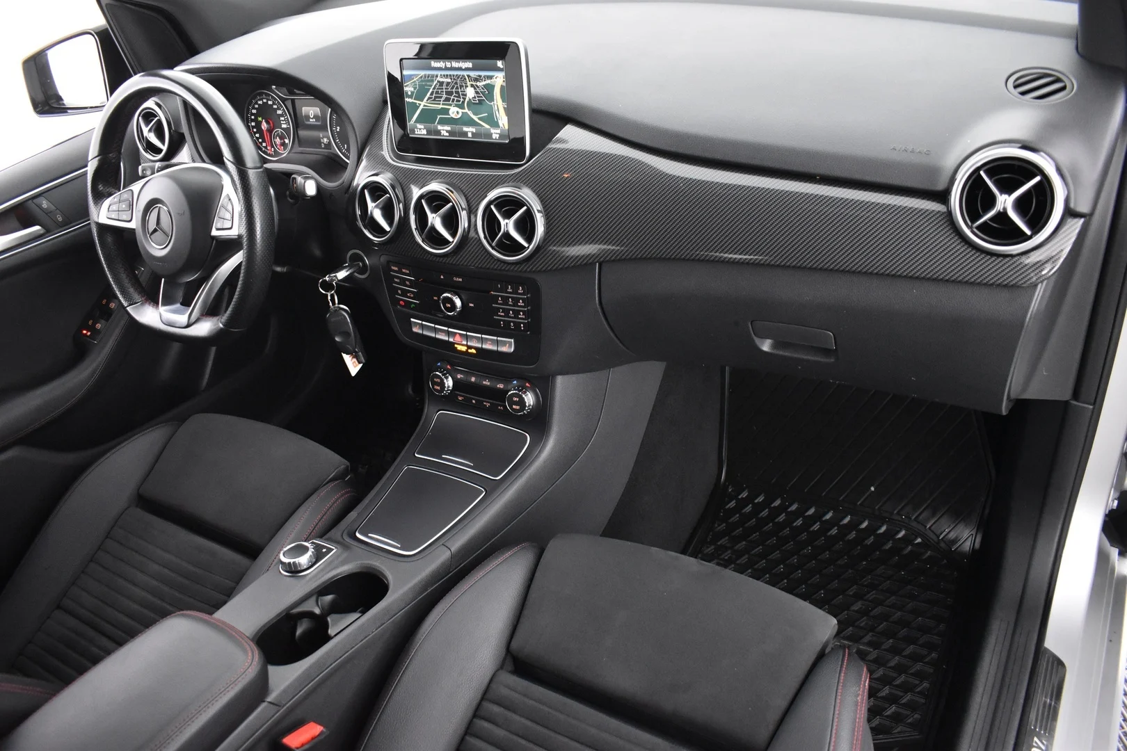 Car Image - 1RNuLlkskVLM3d1yKPpmMq