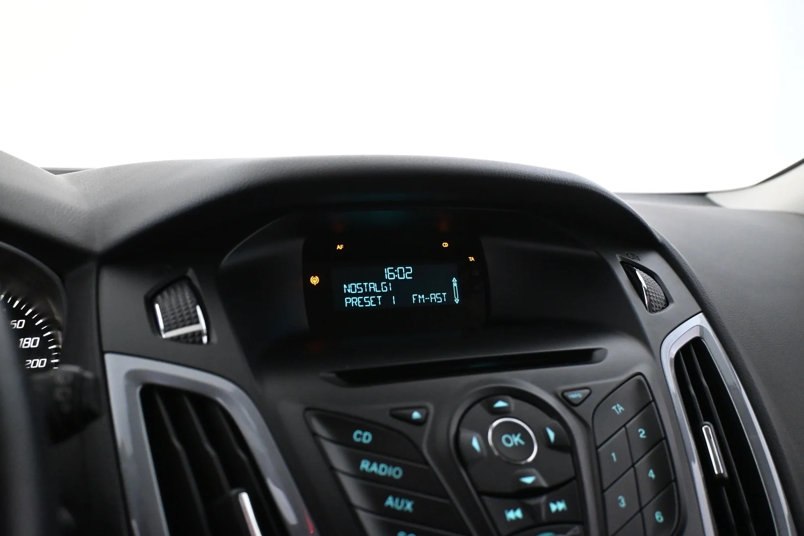 Car Image - 2xrM5inqAtM0EVwuofFWlq
