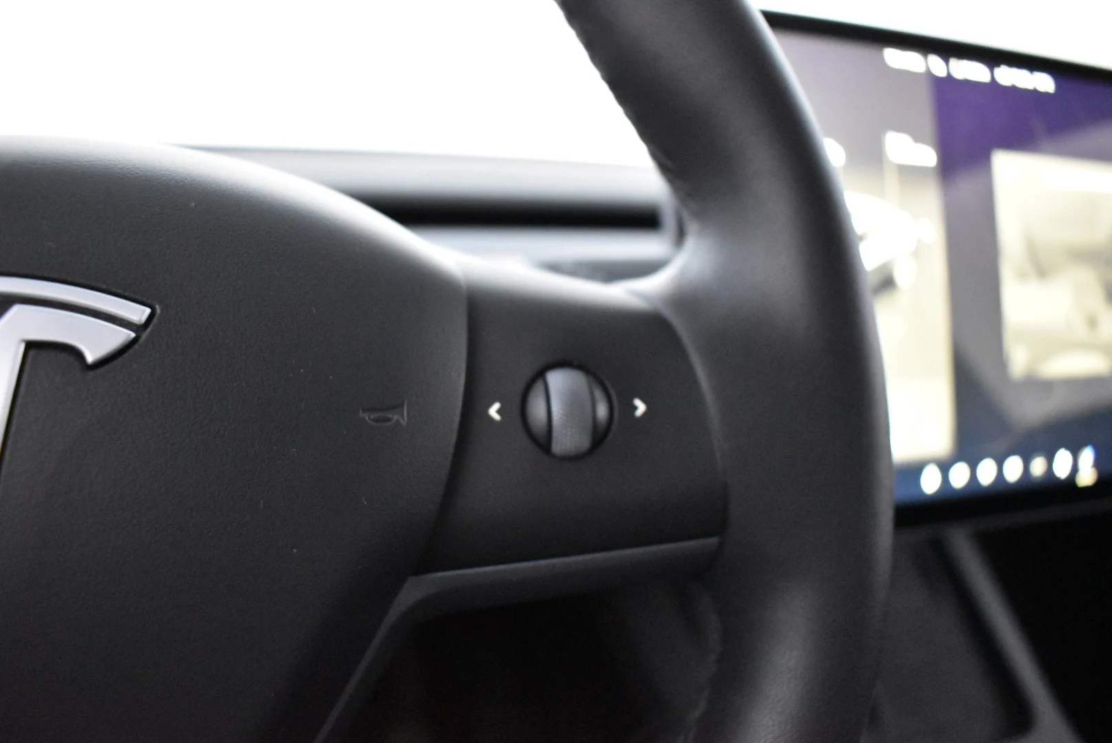 Car Image - 7yXXyI48NkhgXNWWwgLbJQ