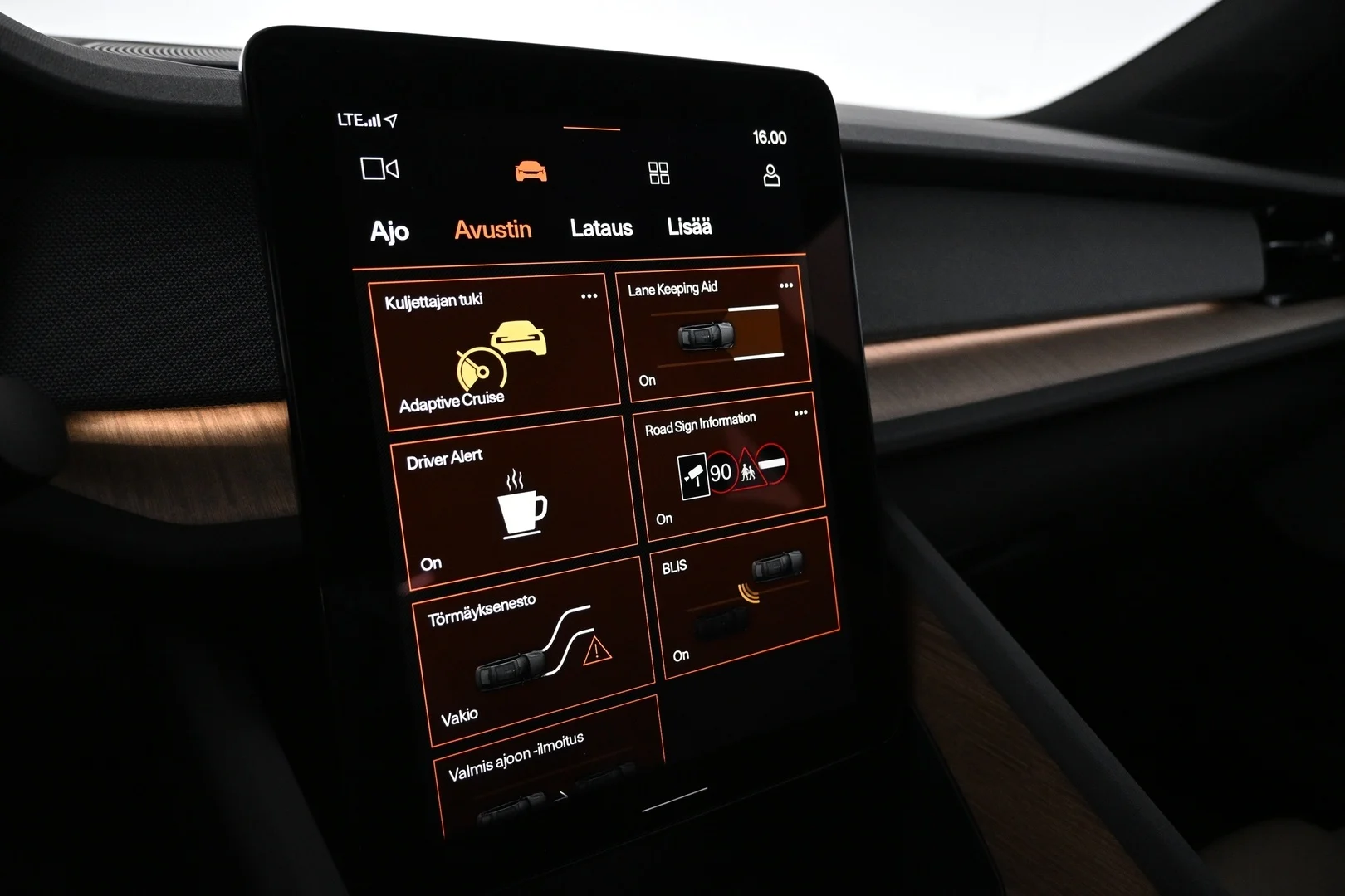 Car Image - 2vcwRA3WHmbOmgCN8Ns36M