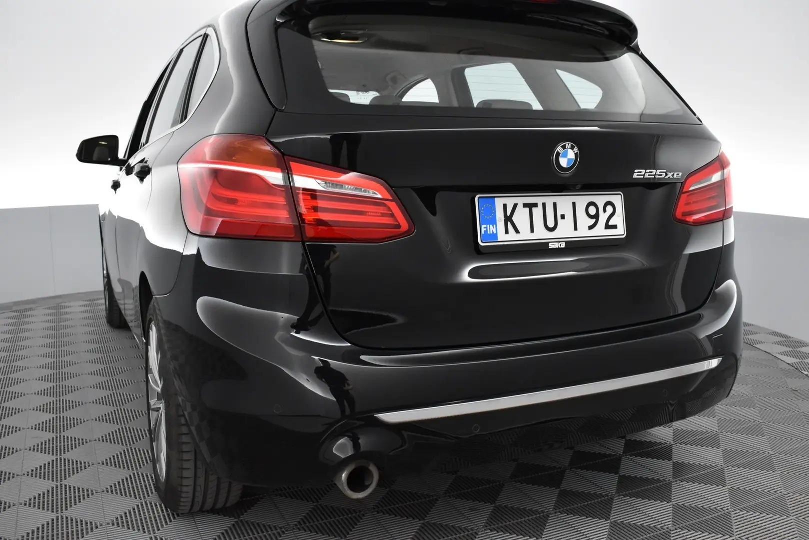 Car Image - 1jF1SrMTVBGobDWEWvVhKE