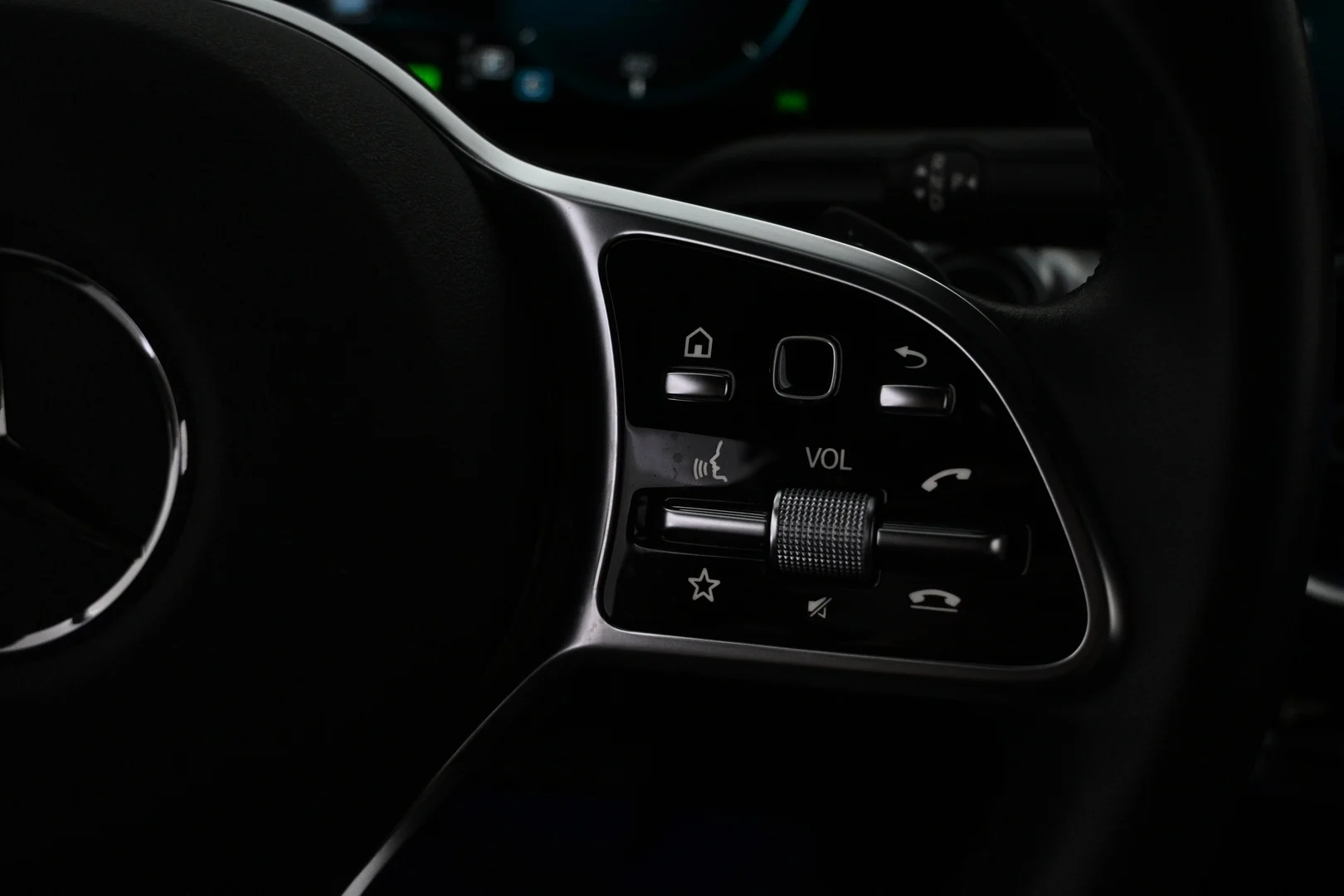 Car Image - 18CPAx3excHw56xBJOppj7