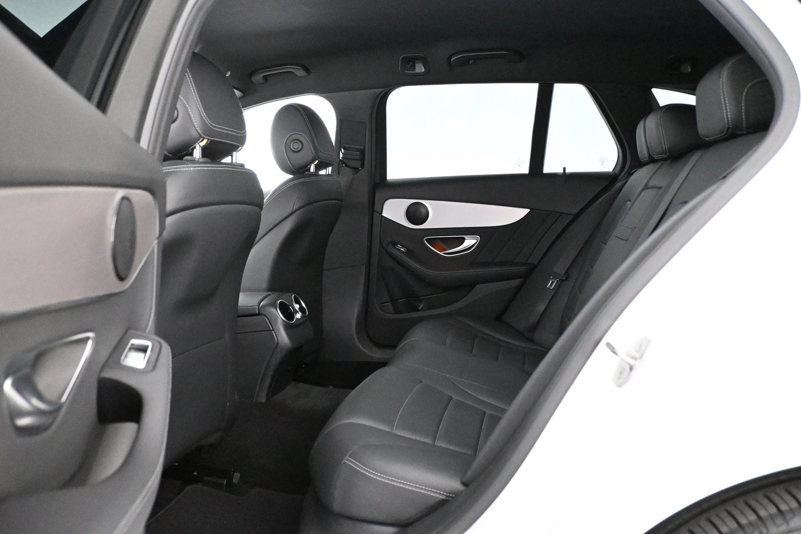 Car Image - 6NJMlG1Tj8acoyRpRGLJz0