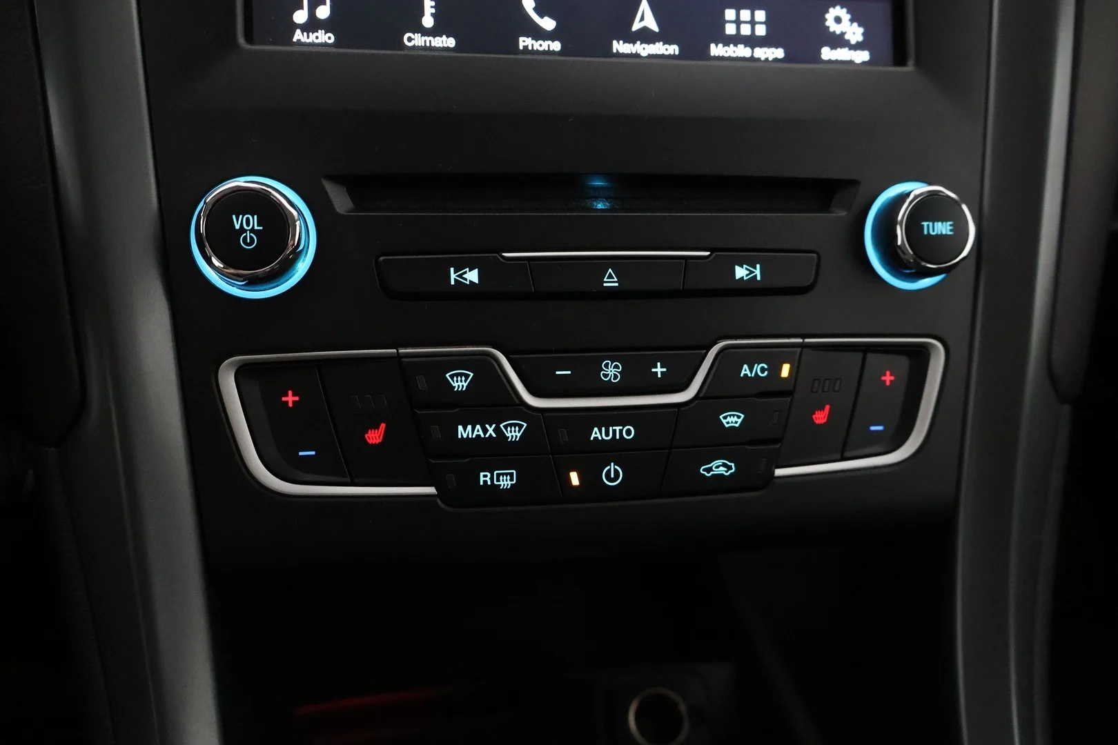 Car Image - 1NT8XPmdfDV97CmfzfgYyG