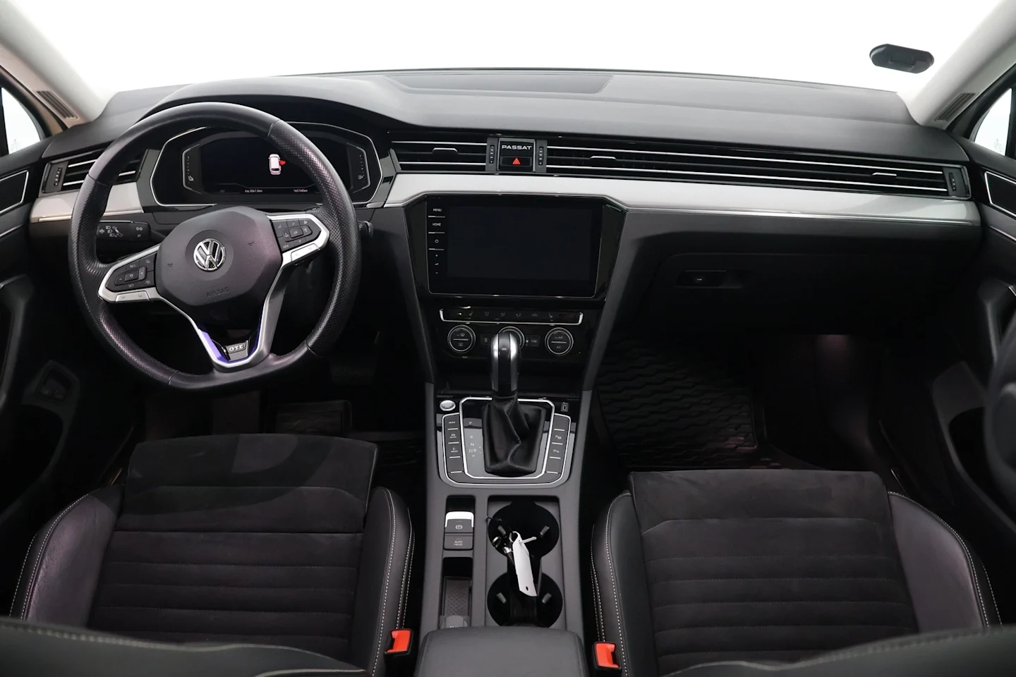 Car Image - 4aJyo3iVnCpC9sCSTrnH6q