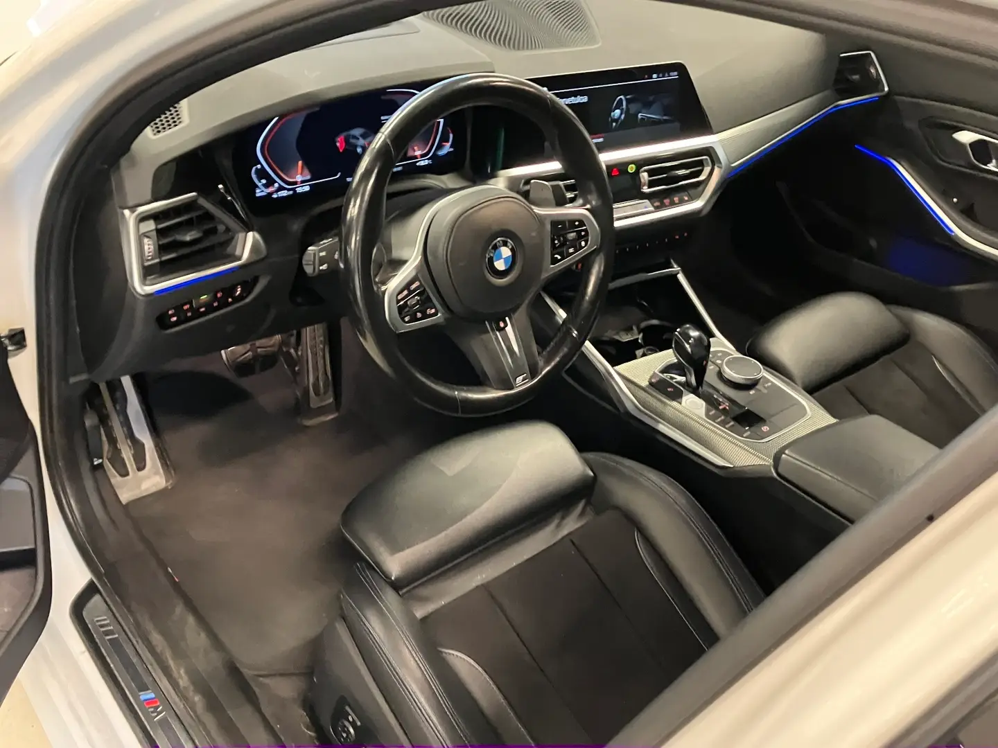 Car Image - 3hjxj8iRFGHO3WVbNedRHG