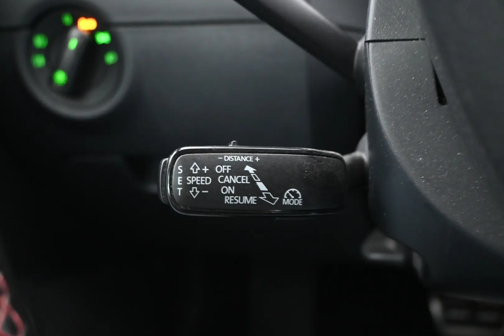 Car Image - 3MGzJsvGlkVOrc7hf8gCWB