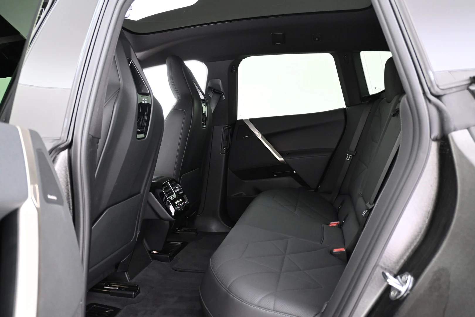Car Image - 3haqg4N3qE4od8C3zxFC8L