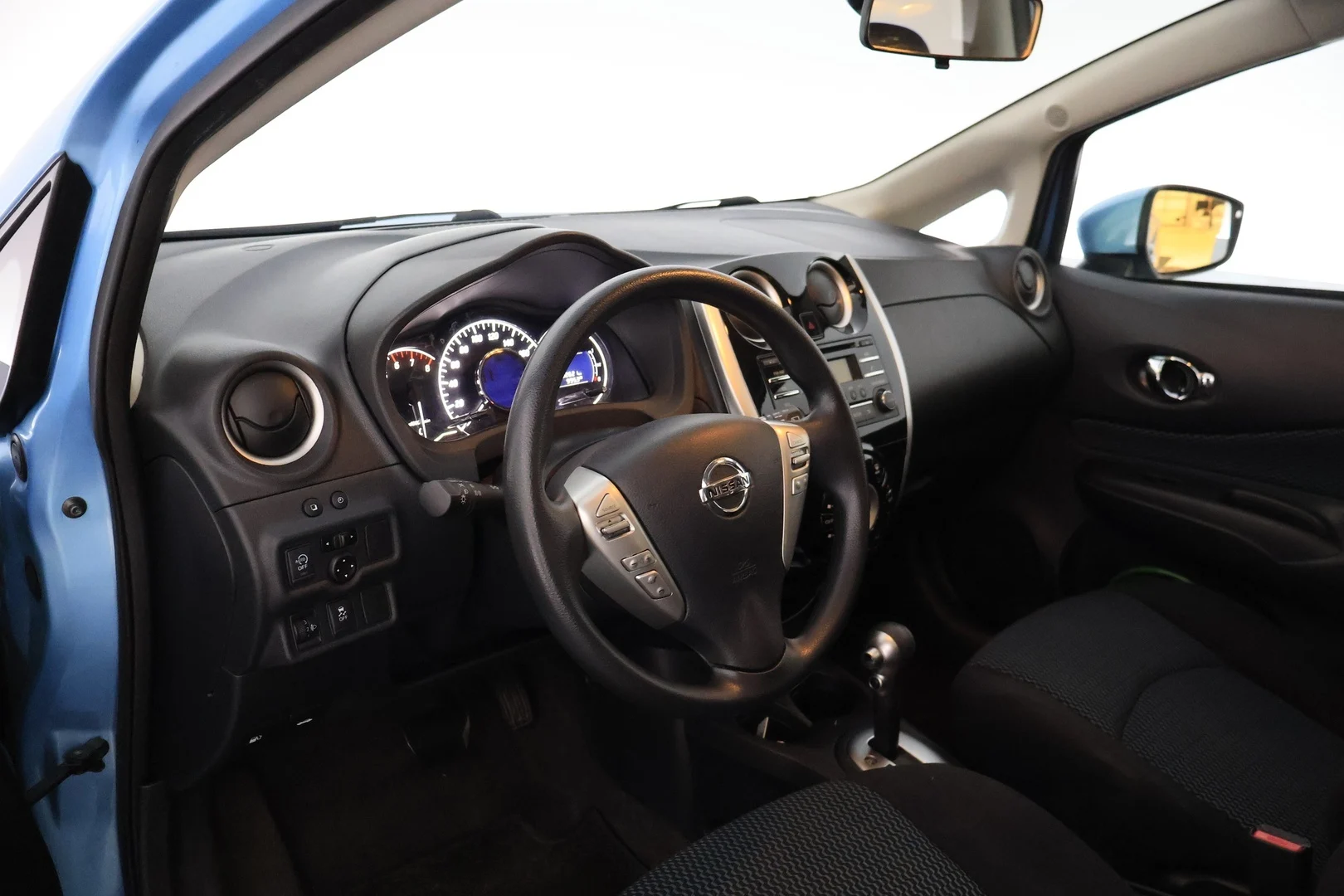 Car Image - 3H6x2Y1WVVvlHgfOR44MbY