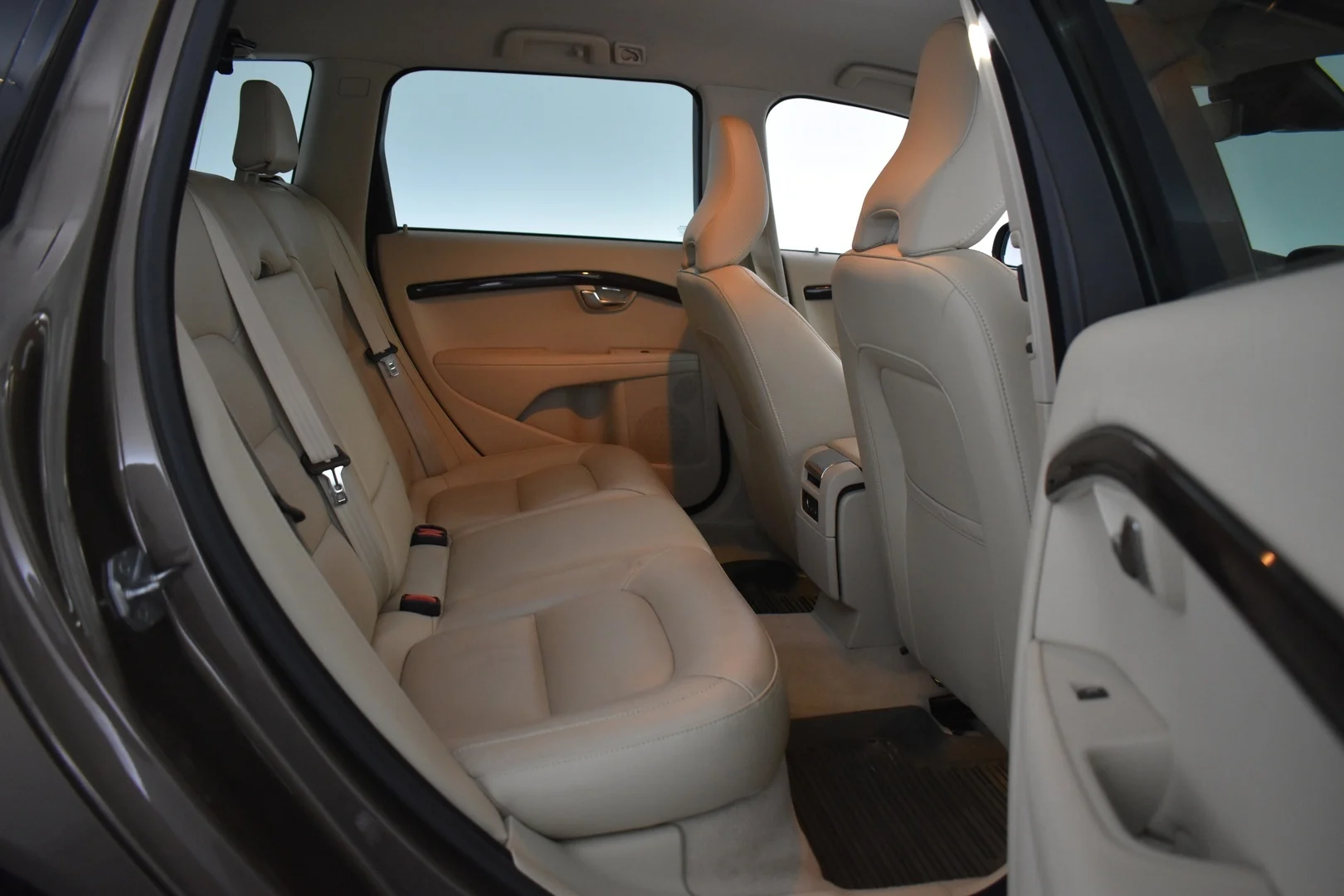 Car Image - 1OKxRQtFtiOLdXLsXKW8bl