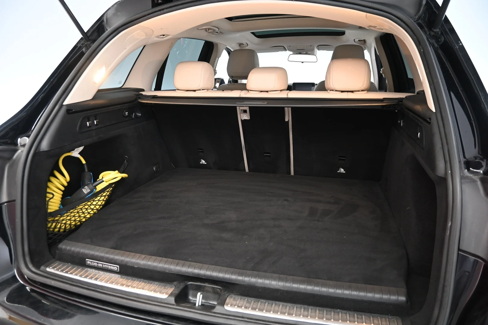 Car Image - 3FI41TJl39Qiq9PeDhKkTA