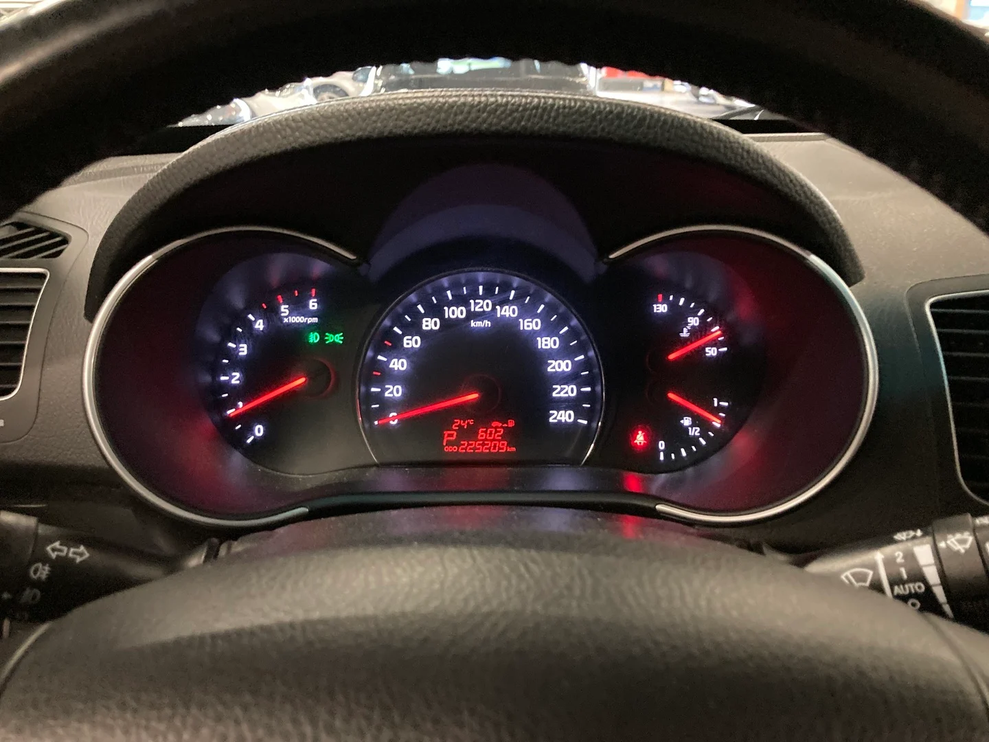 Car Image - 1uKy7p2R8nn68OGyNCFxBR