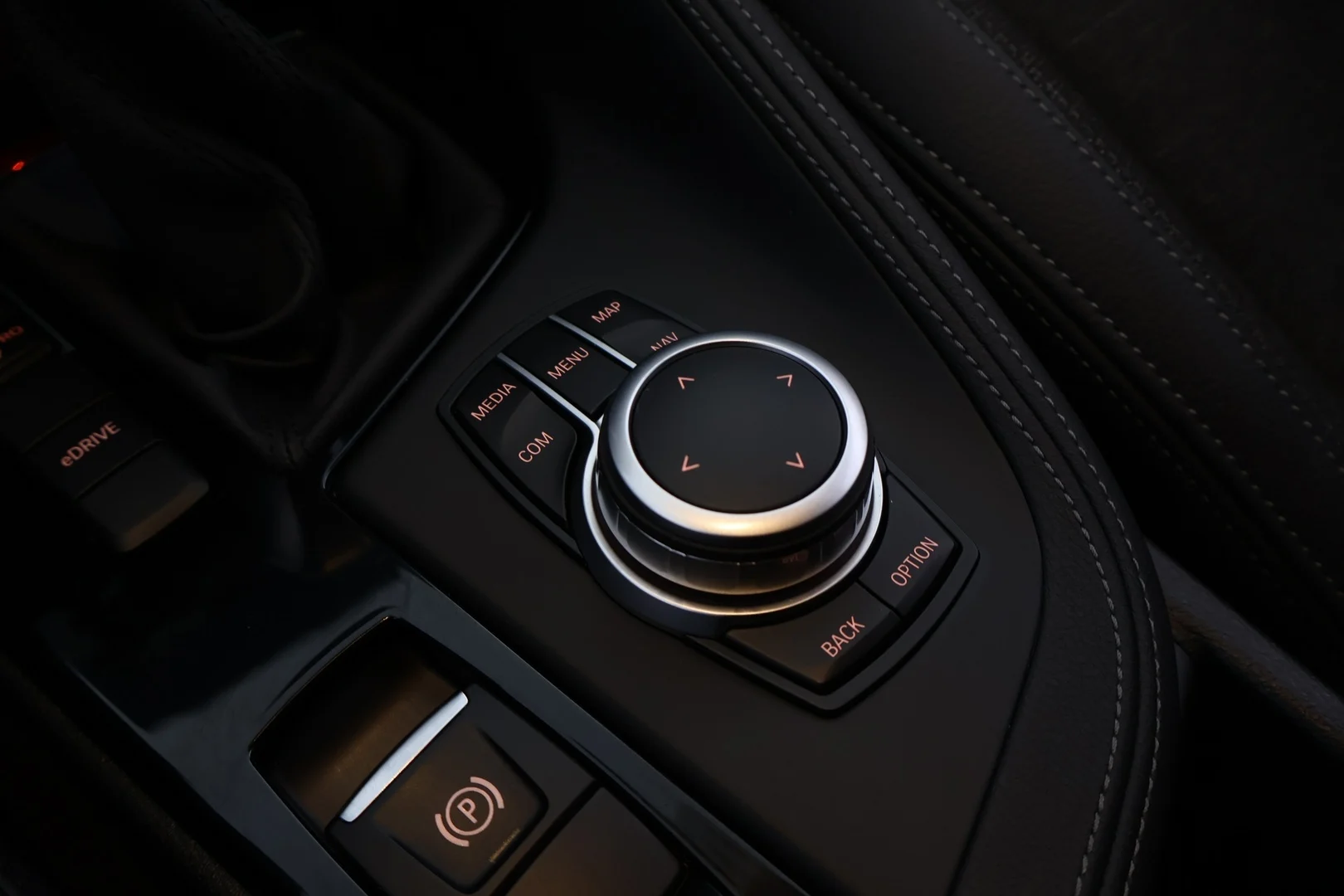 Car Image - 1UIbQaE4dLq00DDZ85Uvum