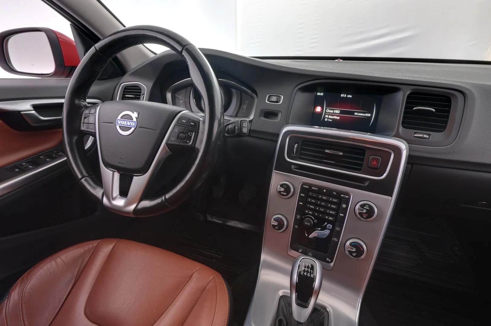 Car Image - 4B0ibEK6zUgpGE2vWxBa2G