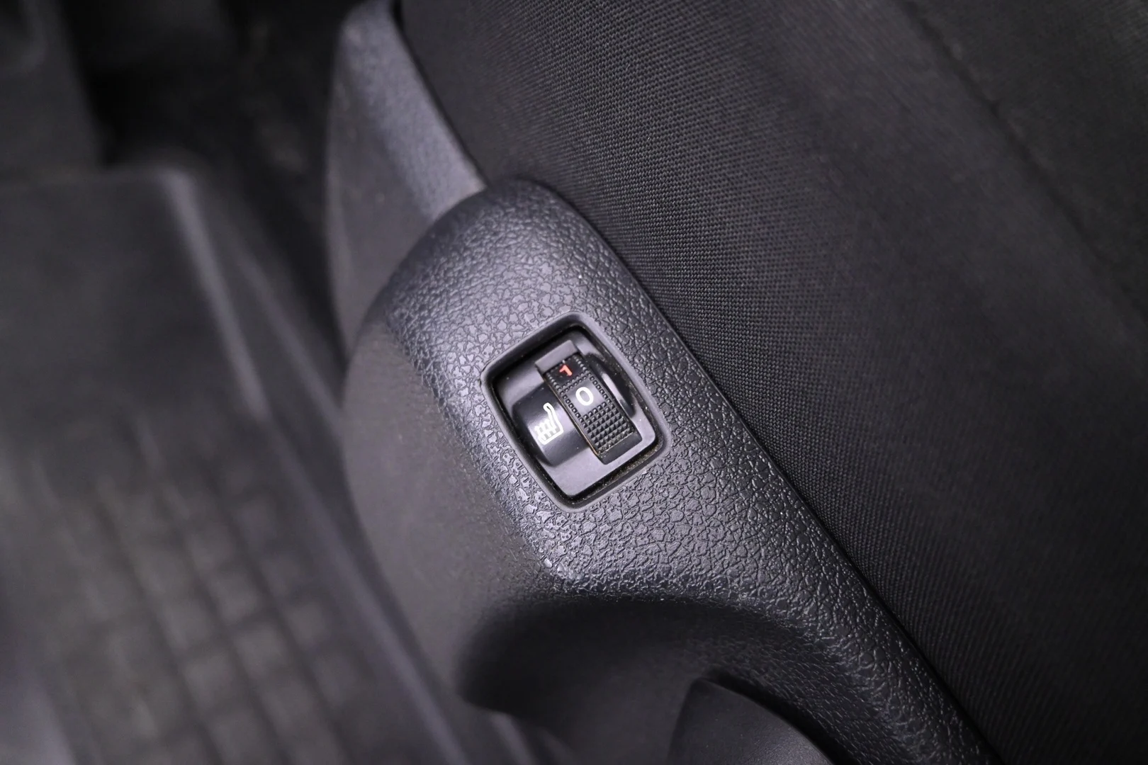 Car Image - 54n9neDxX7Dd7JbydJZxhR