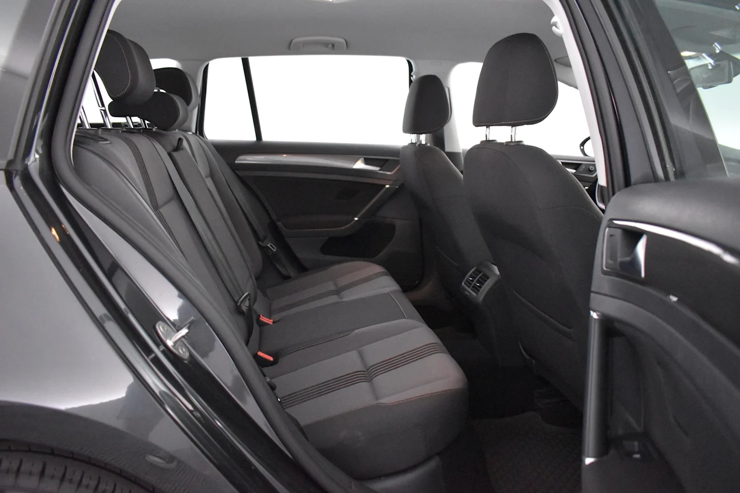 Car Image - c0tHbjd3hYmSorp4UzEDM