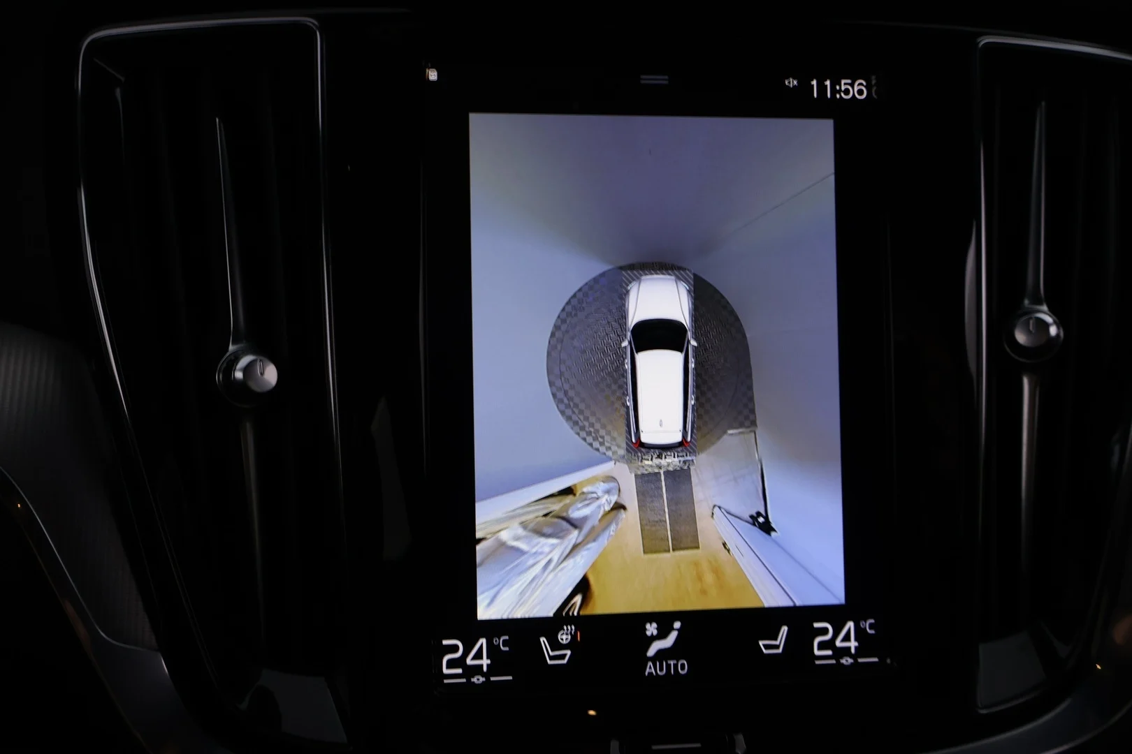 Car Image - 1tR7L4nBzhSkhwUS1mS2nc