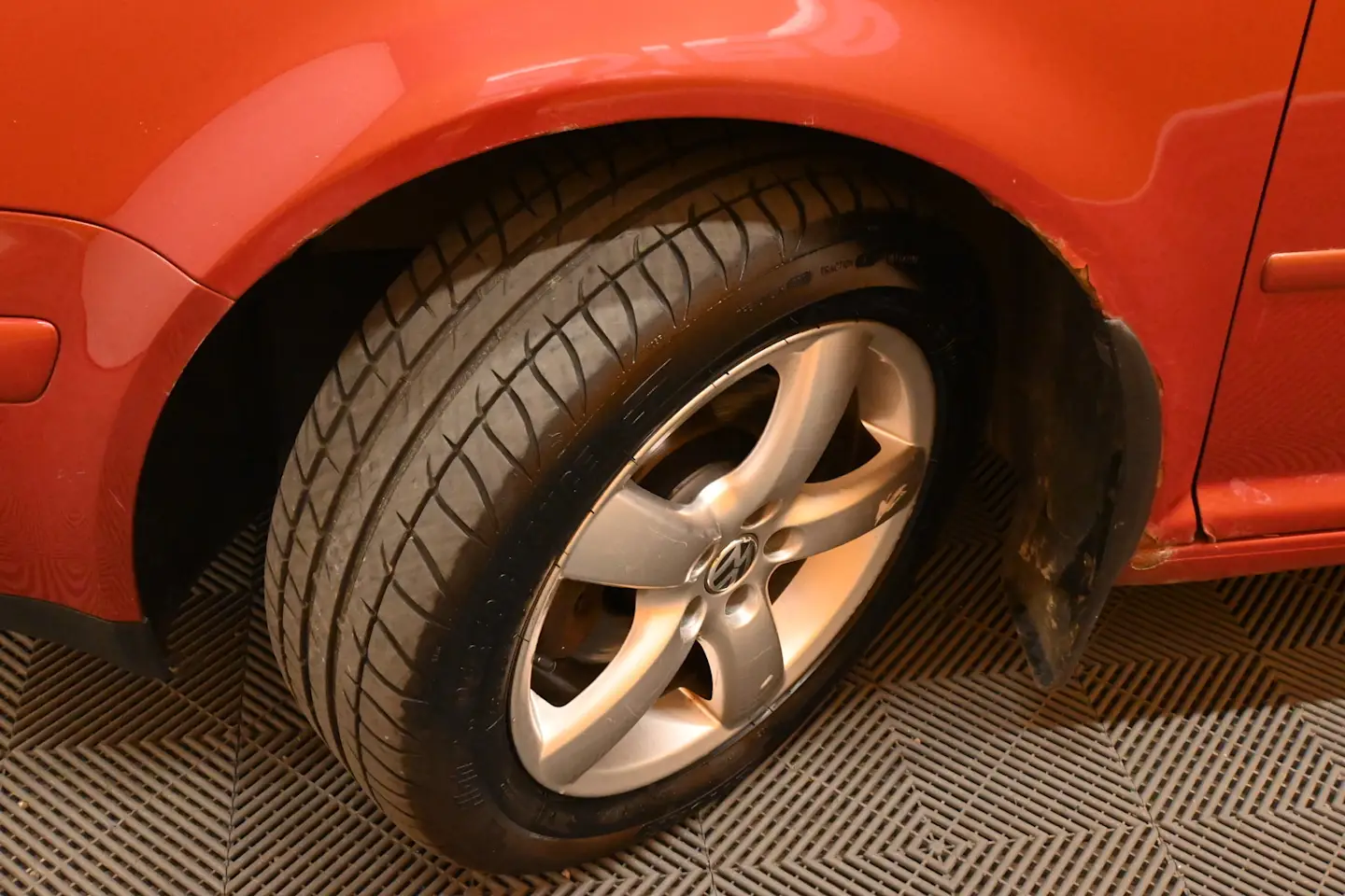 Car Image - nknZXcuqDu3u2kQLBkiny