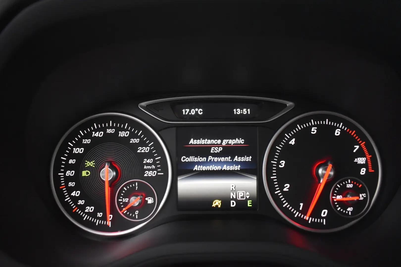 Car Image - GjT6VcPIJxzirGwUrGAic