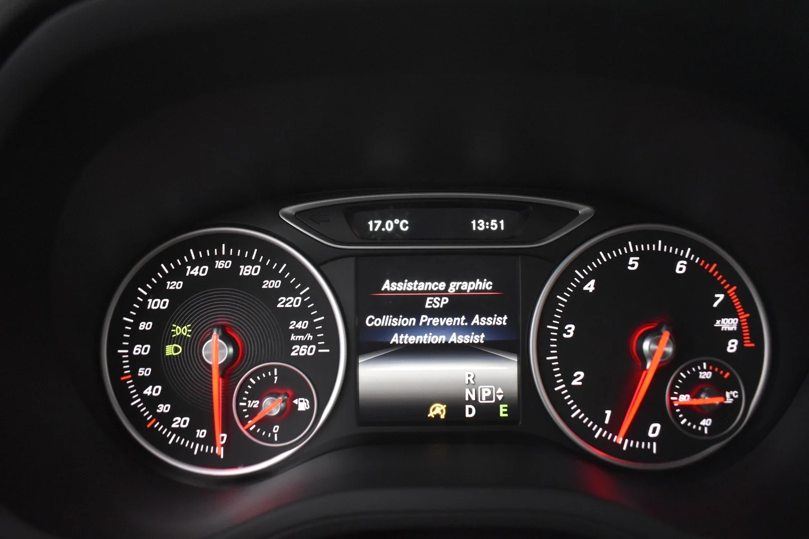 Car Image - GjT6VcPIJxzirGwUrGAic