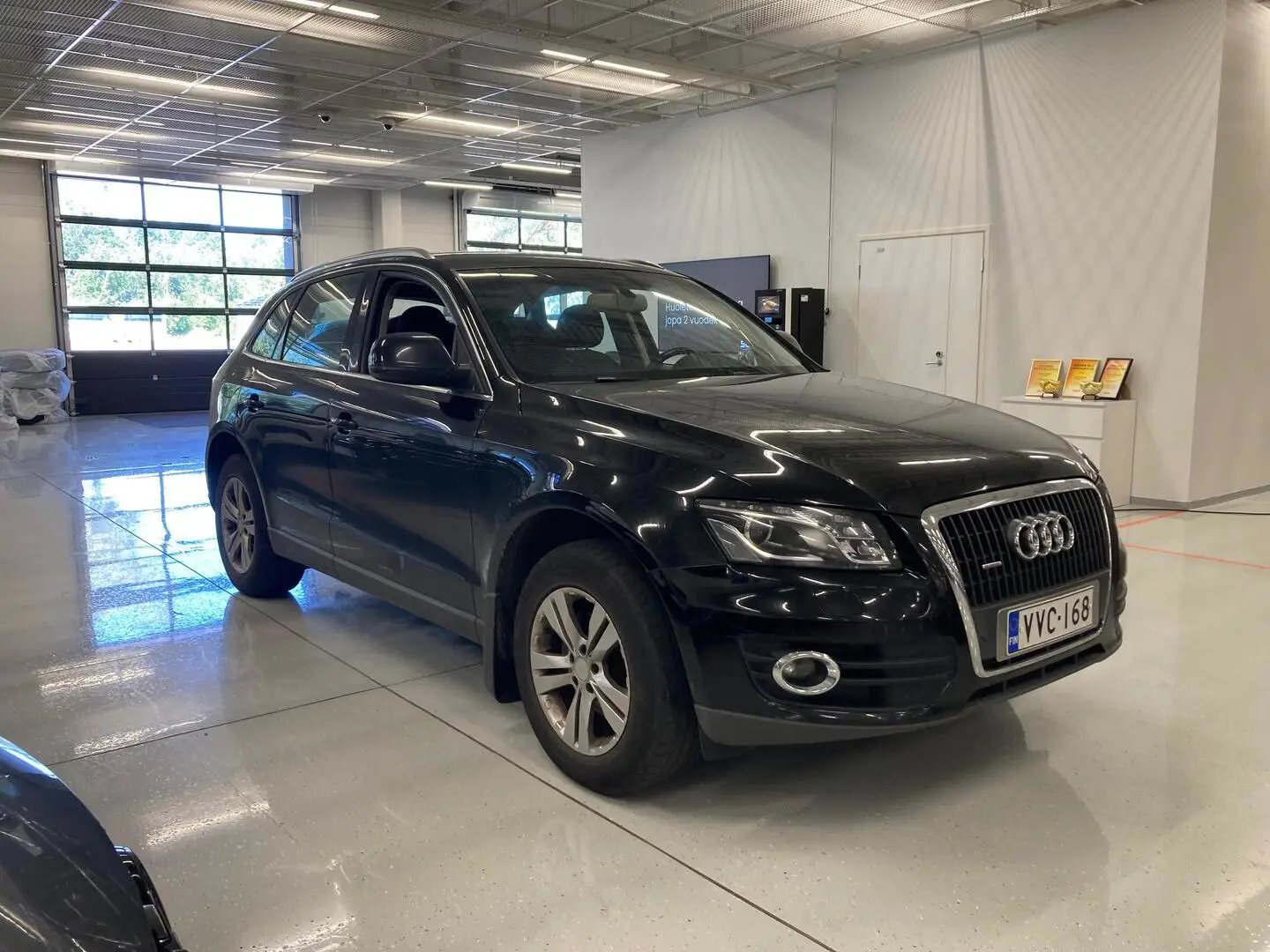 Car Image - Mzqfhpar9nVrTFqgwg1wY