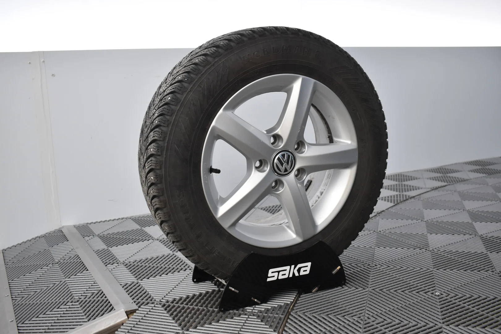 Car Image - 5g9uiF9lJPFqLoWO1YFrBs