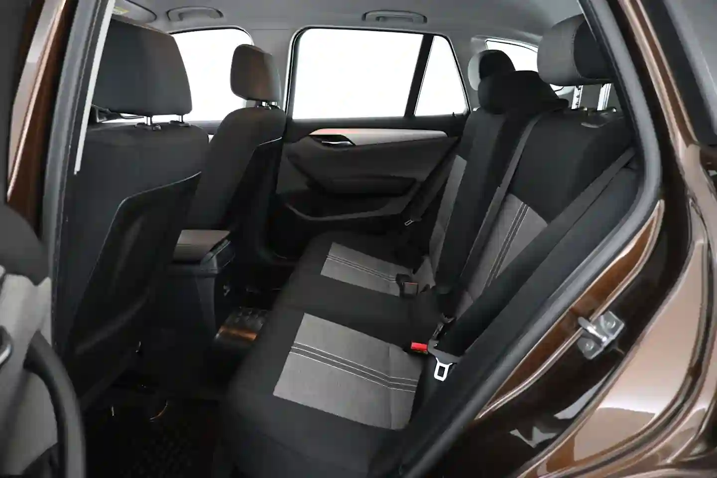 Car Image - 5hzUSIVgkCUIH0wbuGTbFZ