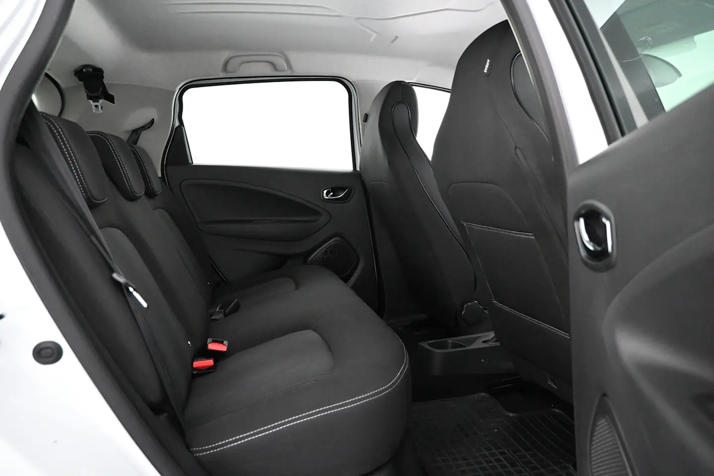 Car Image - 5yCIeAtM6NtqKPCnIhtNA6