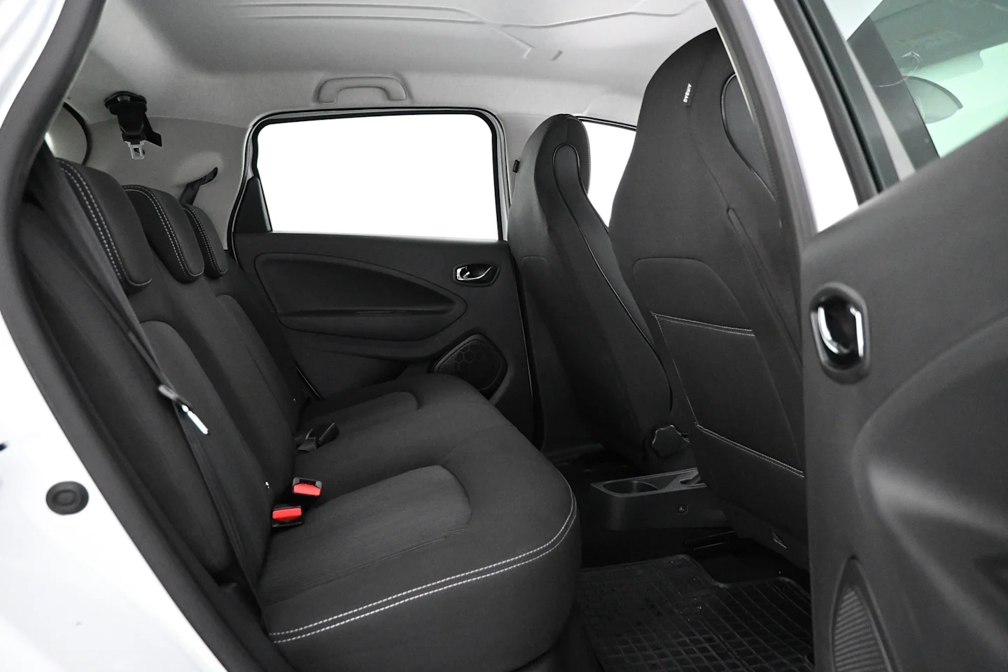 Car Image - 5yCIeAtM6NtqKPCnIhtNA6