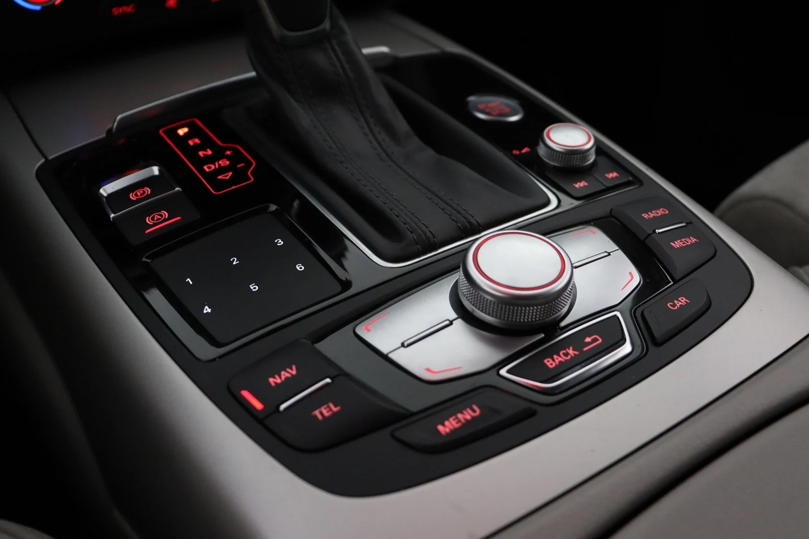 Car Image - 2Y4gzau3HVUkxCMCaqQnAB